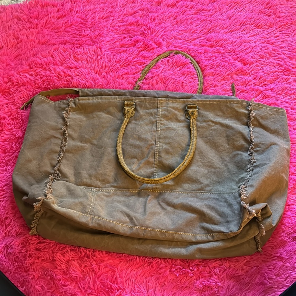 Myra Weekender Bag - image 2